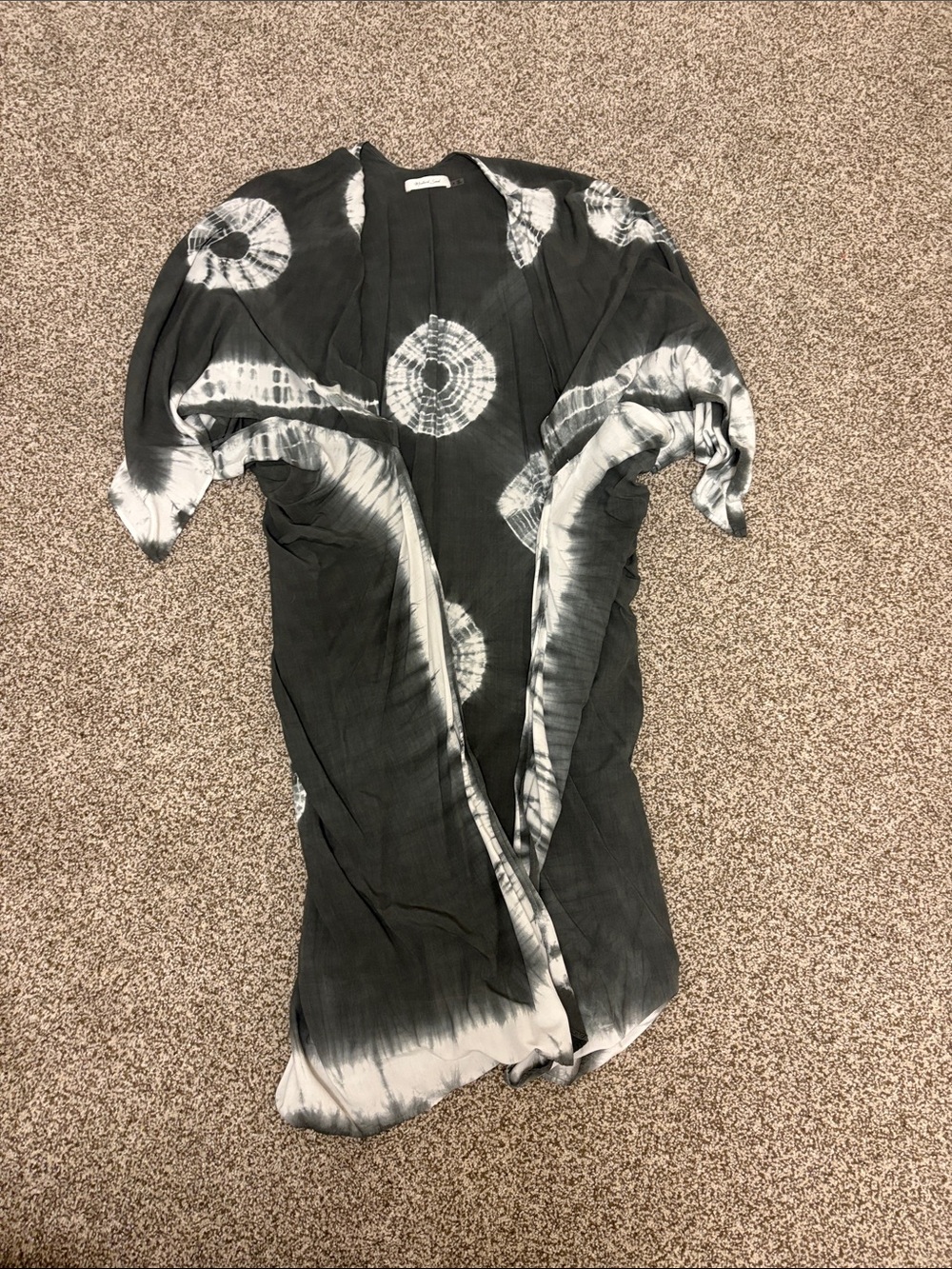 Black & White Tie-Dye Long Kimono Cardigan
